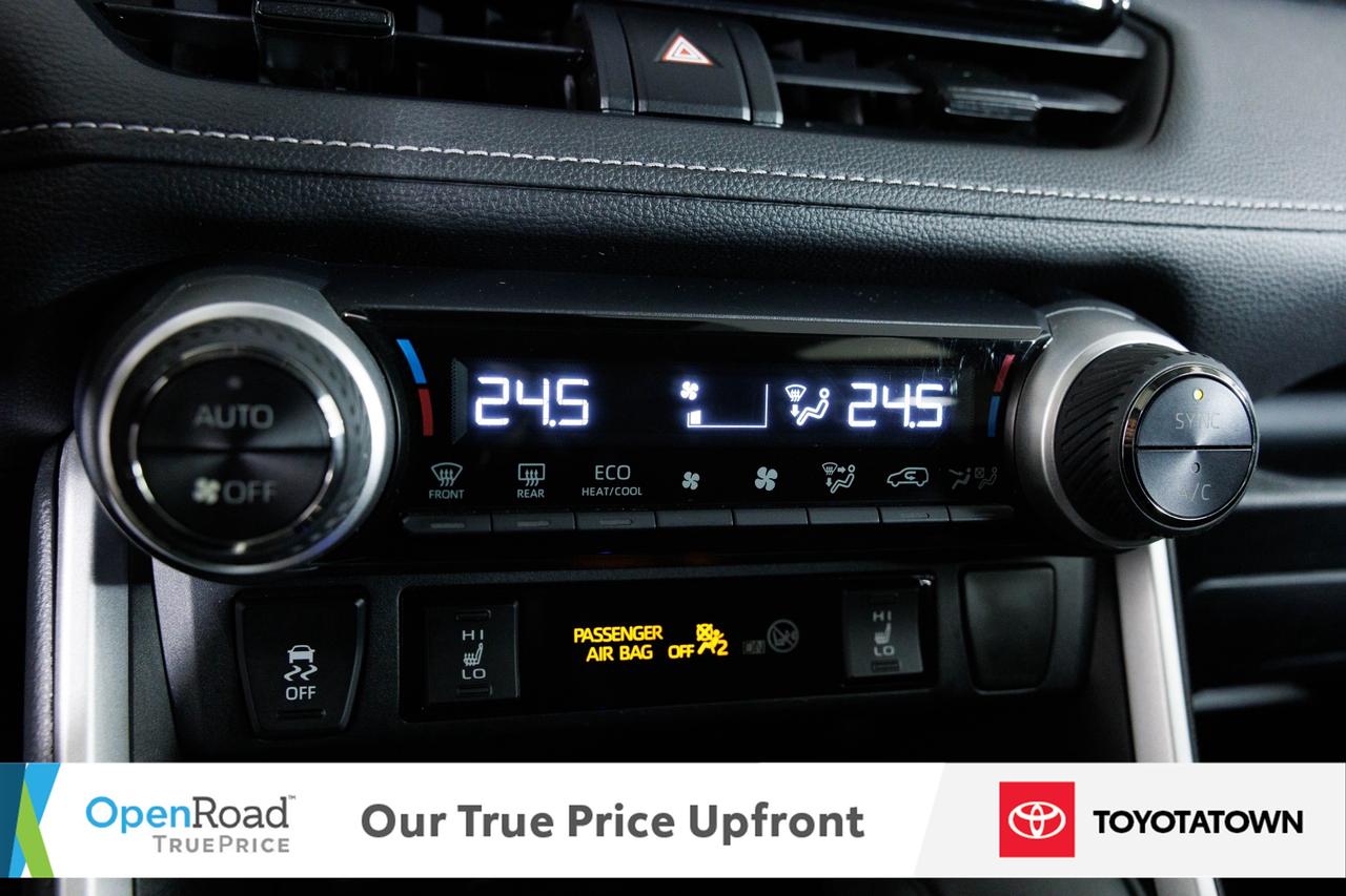 2020 Toyota RAV4 XLE! ACCIDENT FREE! ELIGIBLE FOR OPEN ROAD LEASING Photo