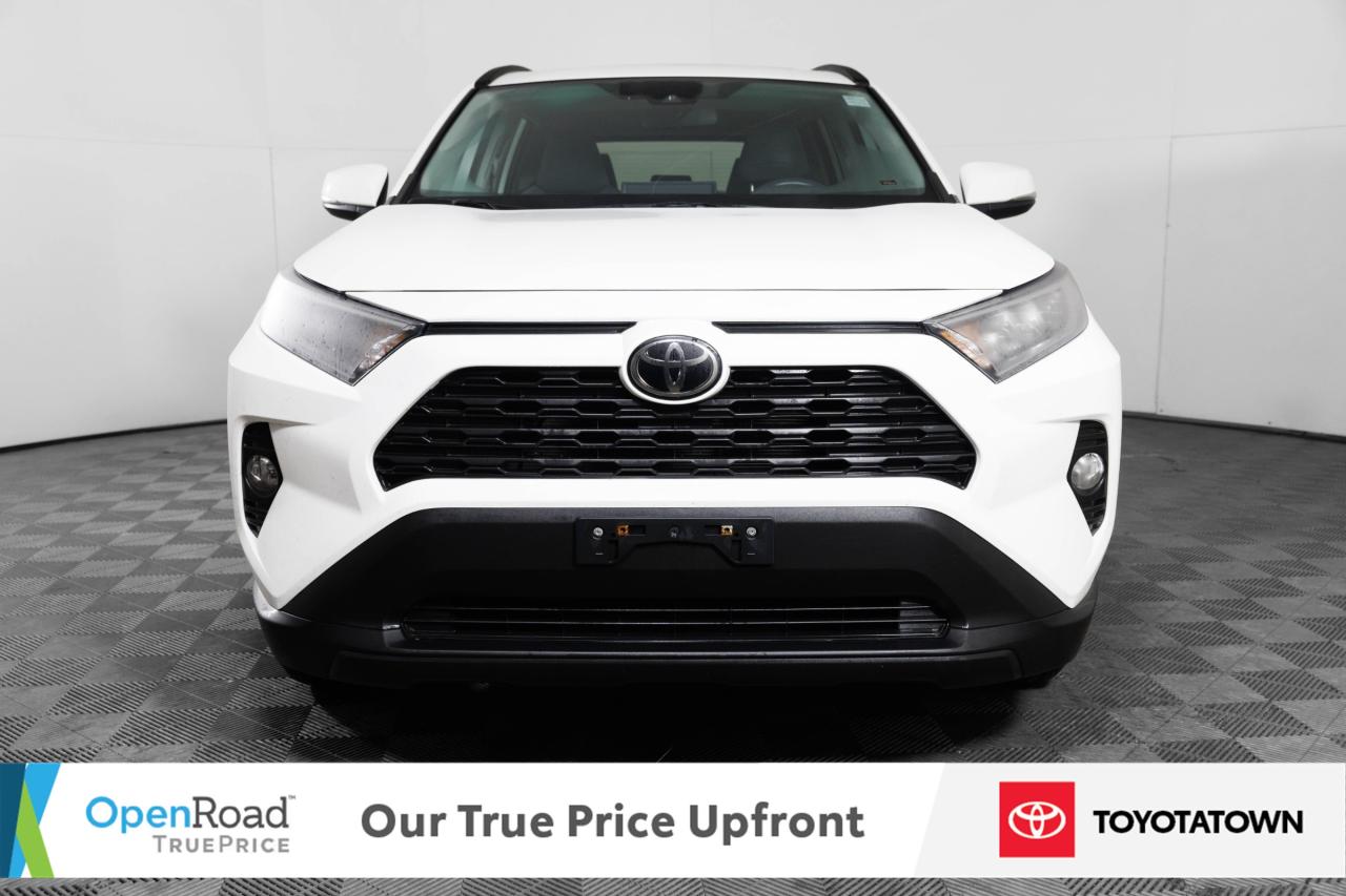 2021 Toyota RAV4 XLE! ACCIDENT FREE! ELIGIBLE FOR OPEN ROAD LEASING Photo