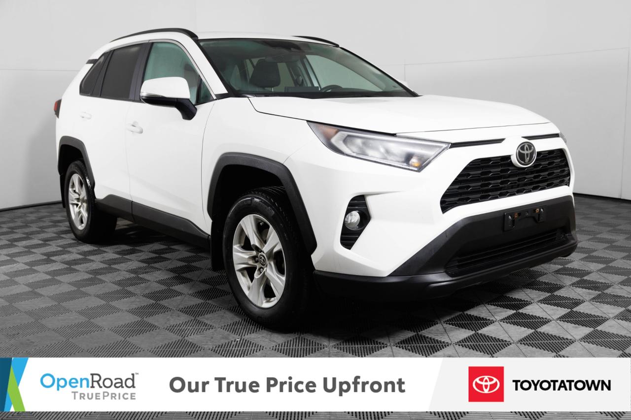 2021 Toyota RAV4 XLE! ACCIDENT FREE! ELIGIBLE FOR OPEN ROAD LEASING Photo2