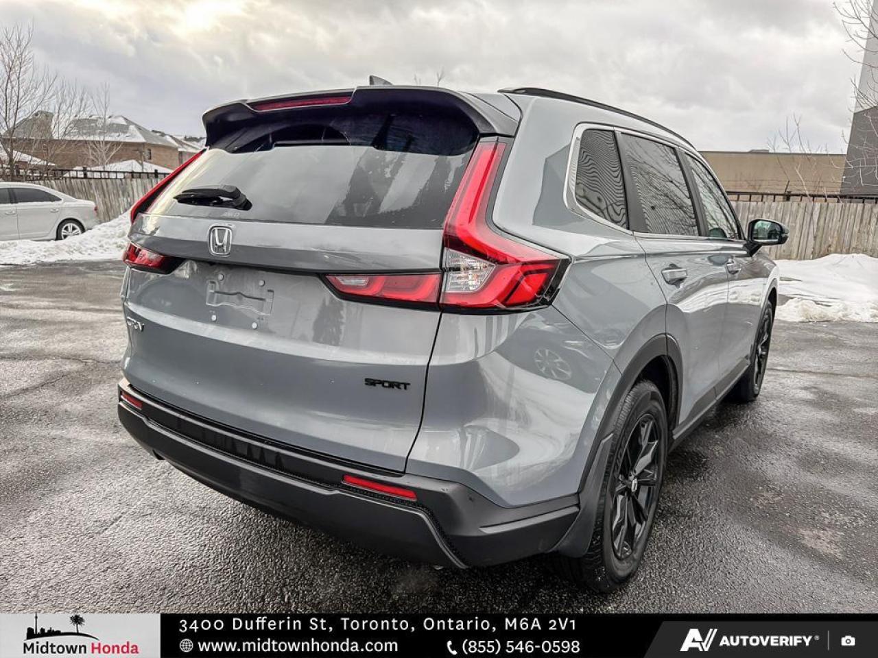 2024 Honda CR-V CLEAN CARFAX   LOW MILEAGE   WINTER READY Photo