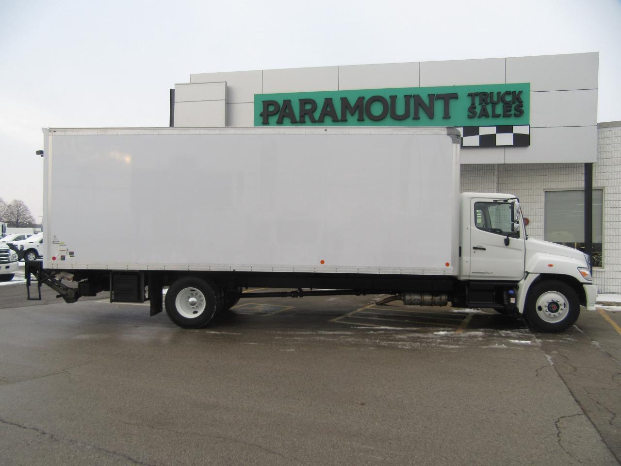 2023 Hino L7 WITH 26FT BOX LARGE ALUMINUM POWER LIFTGATE & RAMP Photo