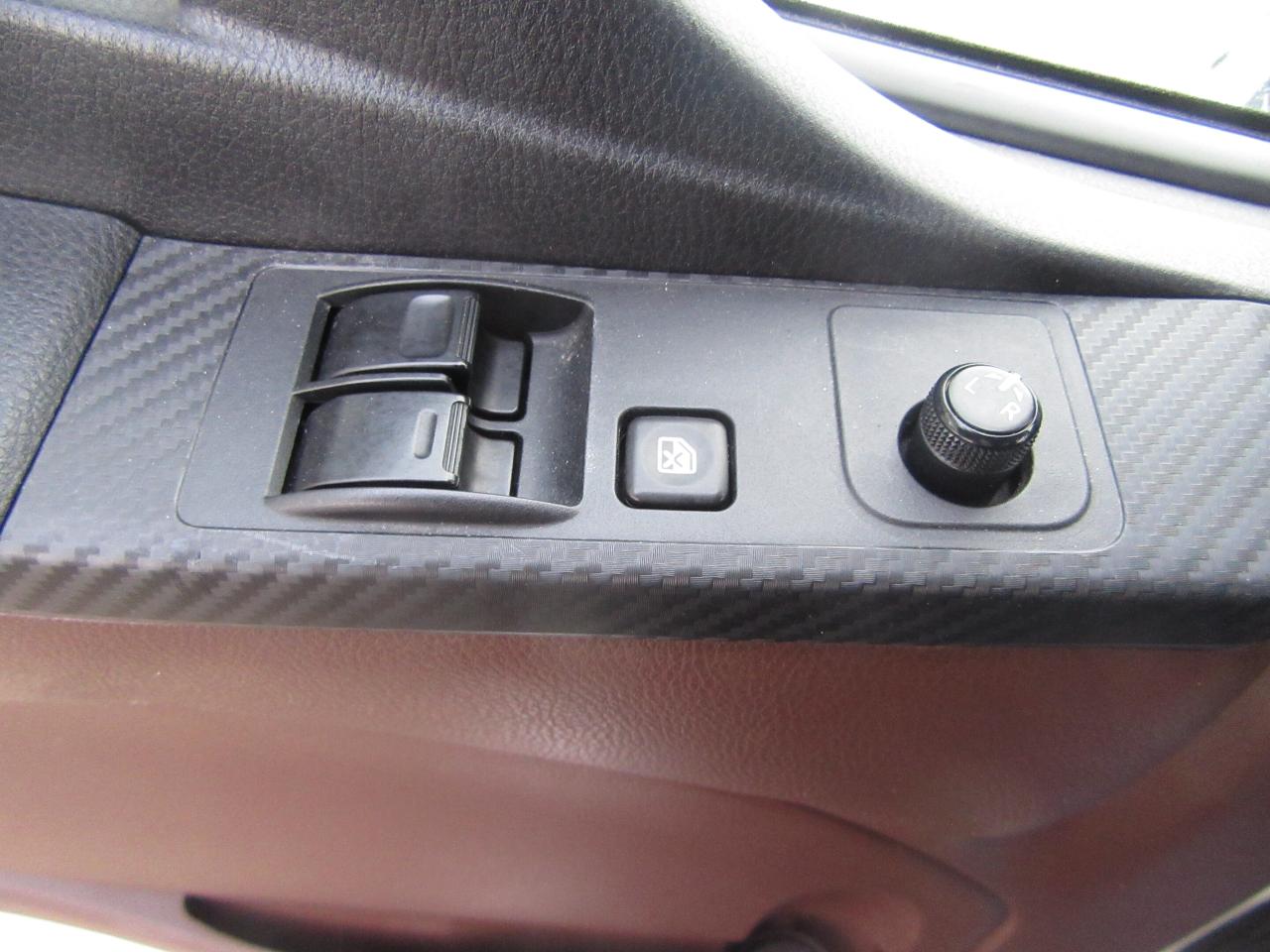 2023 Hino L7 WITH 26FT BOX LARGE ALUMINUM POWER LIFTGATE & RAMP Photo