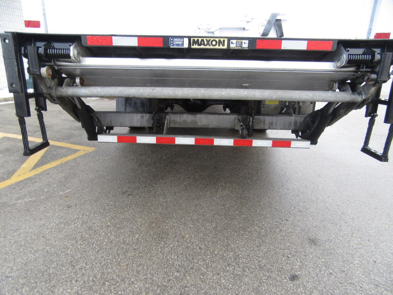 2023 Hino L7 WITH 26FT BOX LARGE ALUMINUM POWER LIFTGATE Photo