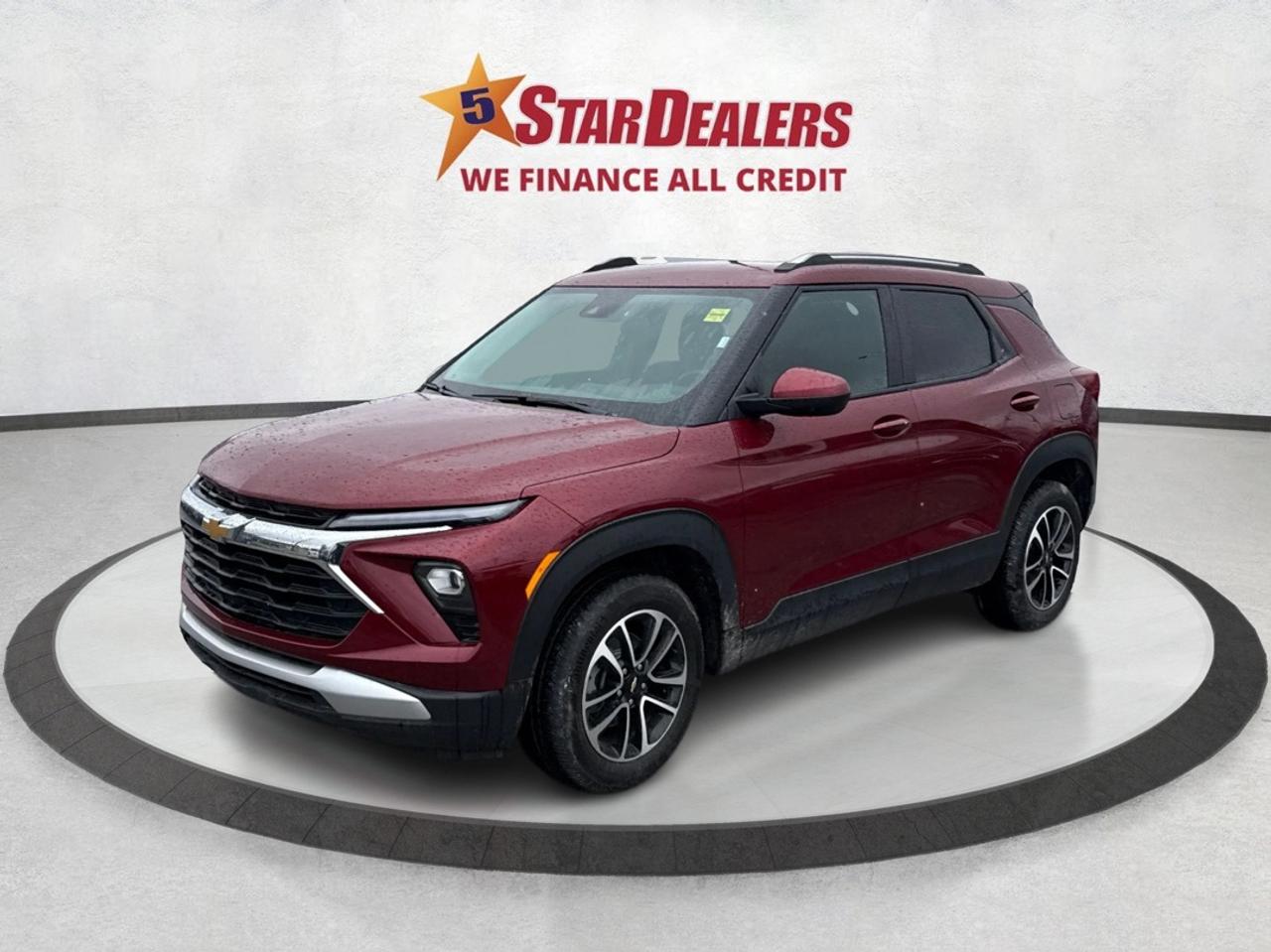 2024 Chevrolet TrailBlazer AWD HEATED SEATS REMOTE START WE FINANCE ALL CREDT Photo2