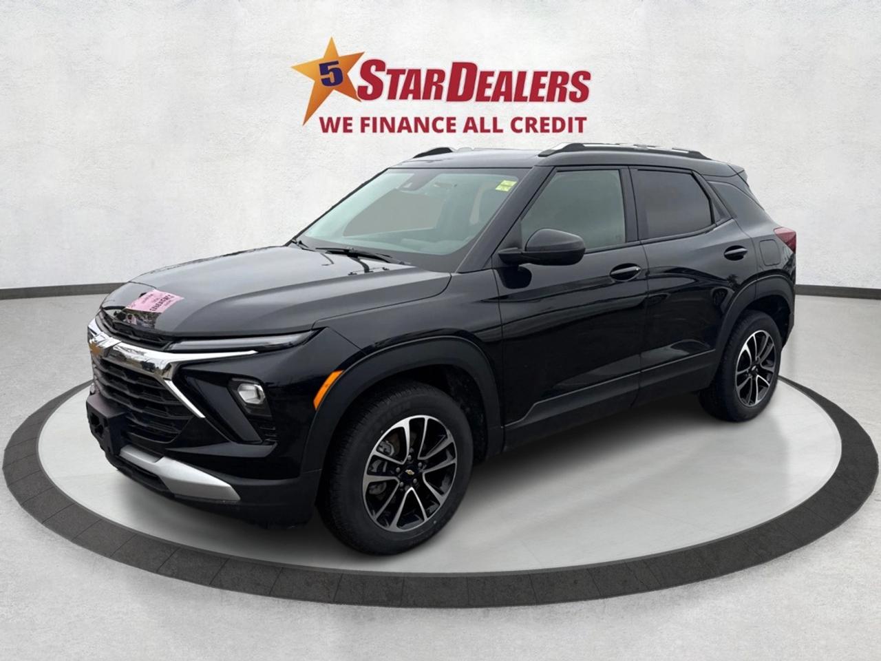 2024 Chevrolet TrailBlazer AWD  REMOTE START LOADED WE FINANCE ALL CREDT Photo2