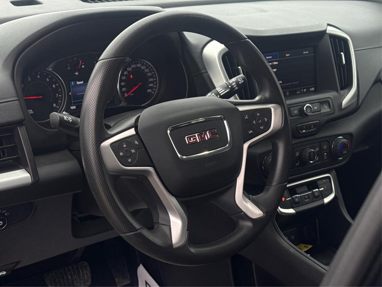 2024 GMC Terrain AWD HEATED SEATS REMOTE START WE FINANCE ALL CREDT Photo
