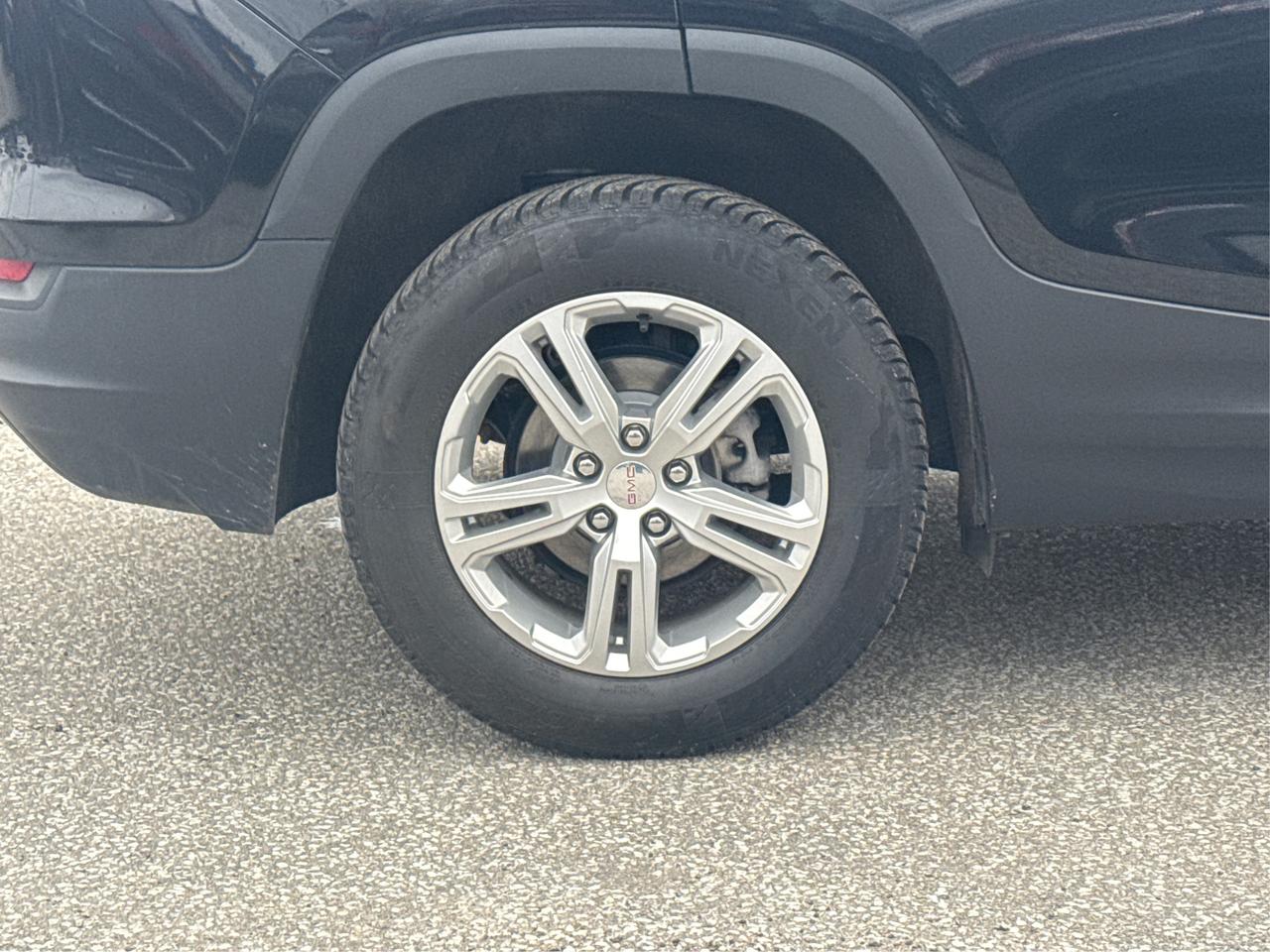 2024 GMC Terrain AWD HEATED SEATS REMOTE START WE FINANCE ALL CREDT Photo