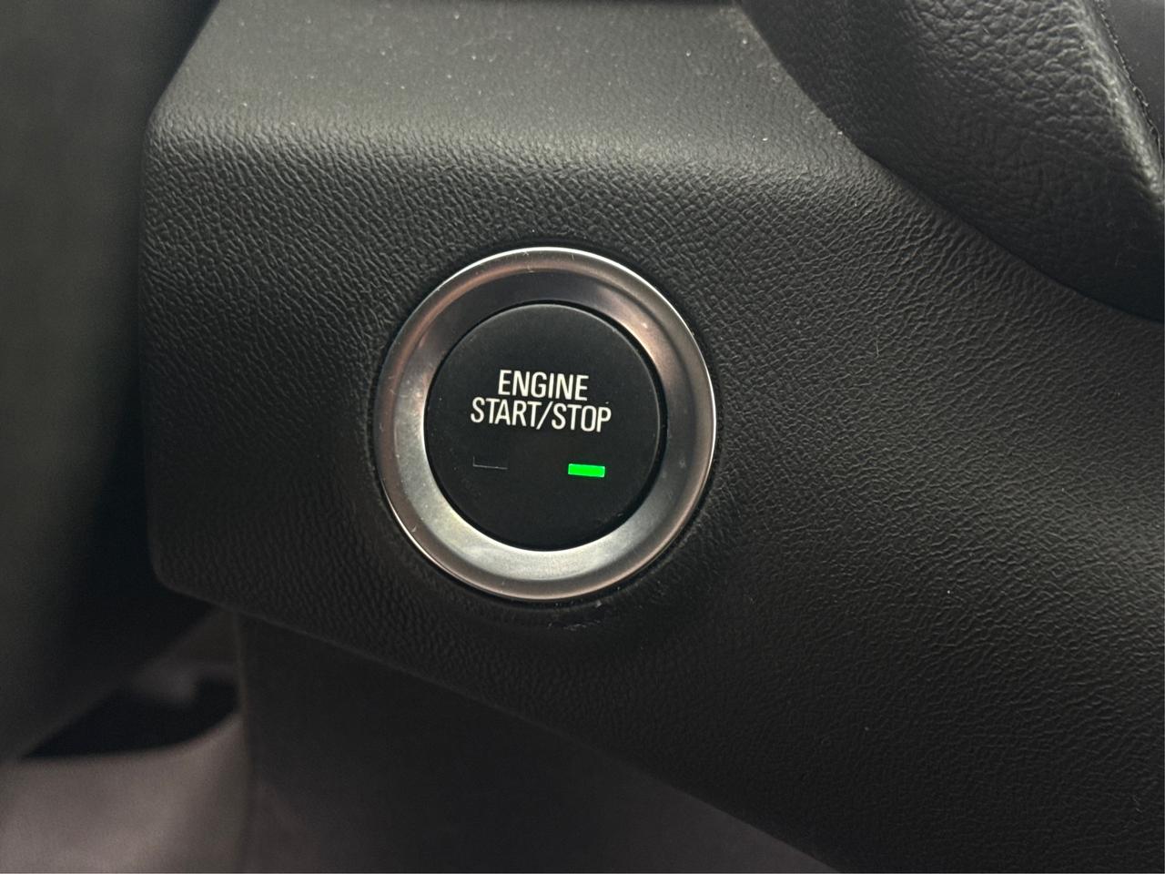 2024 GMC Terrain AWD HEATED SEATS REMOTE START WE FINANCE ALL CREDT Photo