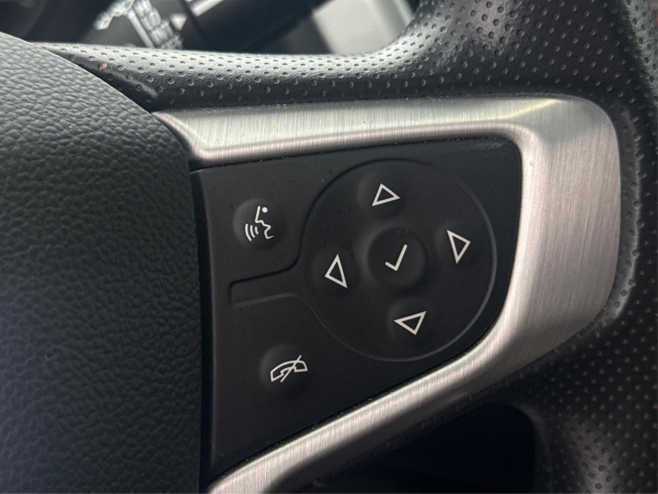 2024 GMC Terrain AWD HEATED SEATS REMOTE START WE FINANCE ALL CREDT Photo