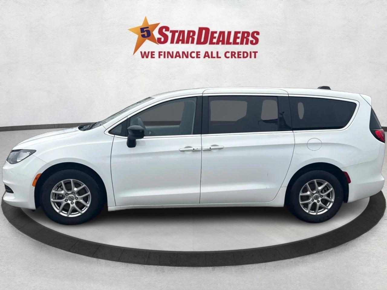 2024 Chrysler Grand Caravan SXT CERTIFIED   MINT WE FINANCE ALL CREDIT Photo3