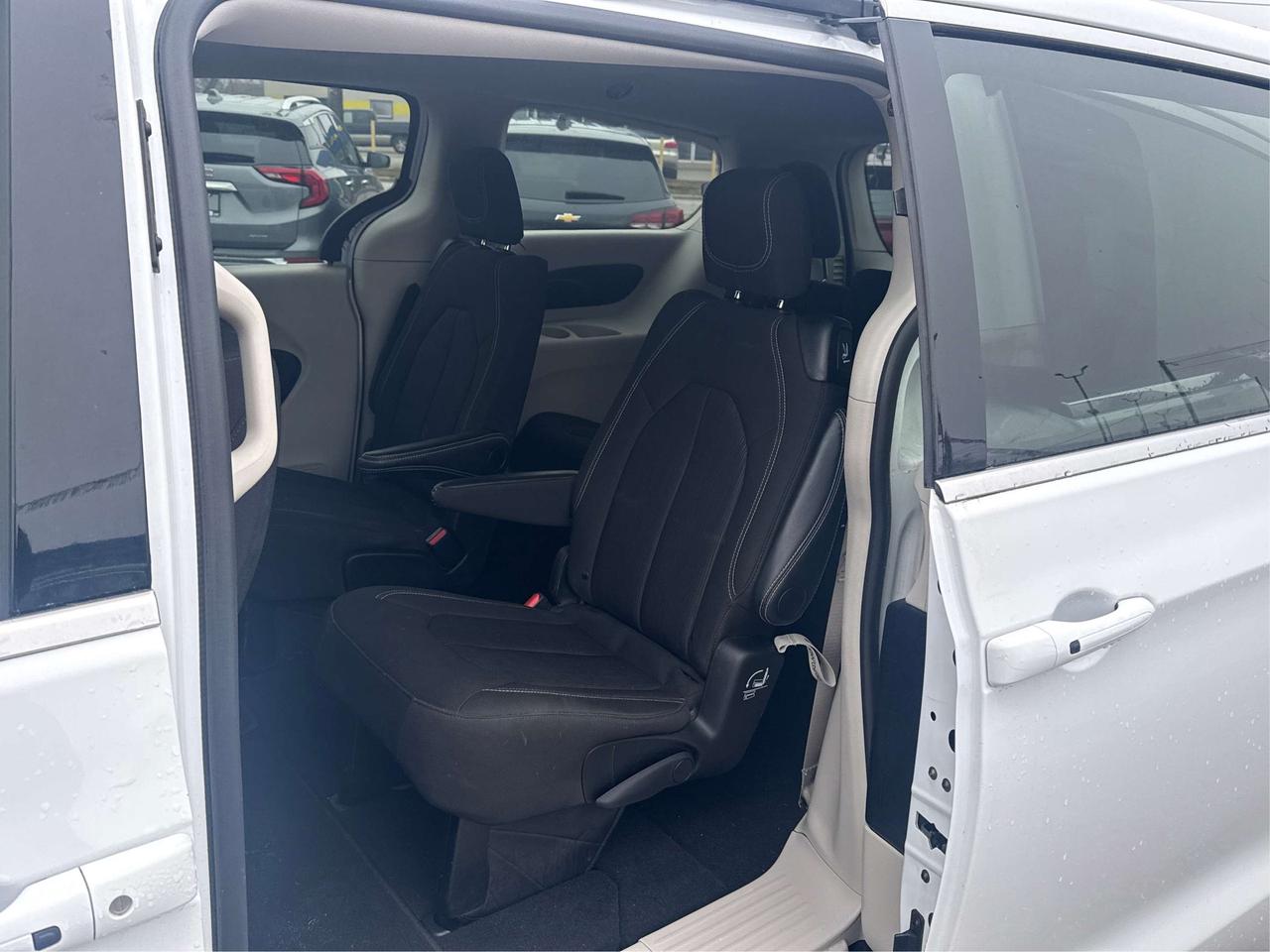 2024 Dodge Grand Caravan SXT CERTIFIED   MINT WE FINANCE ALL CREDIT Photo