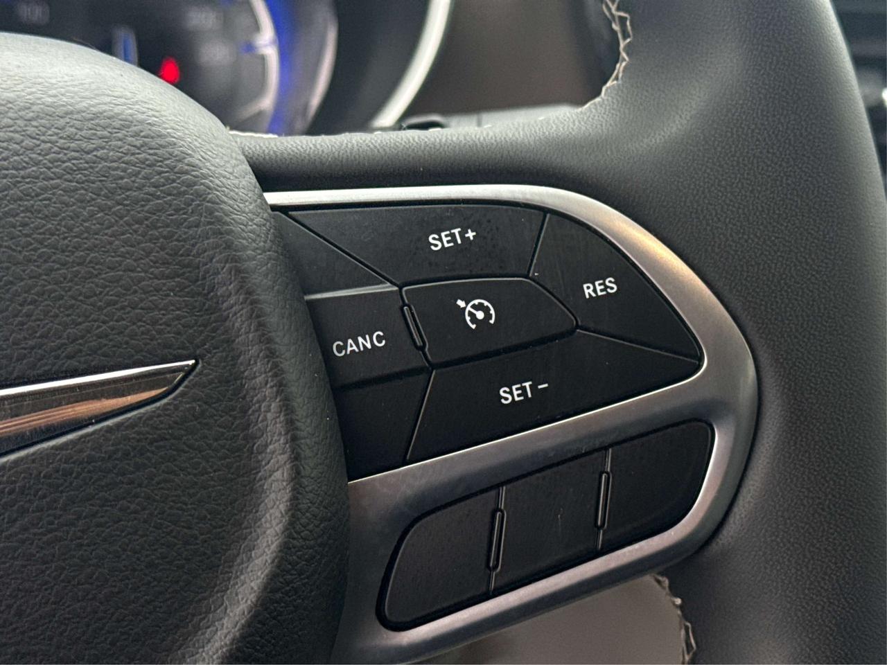 2024 Dodge Grand Caravan SXT CERTIFIED   MINT WE FINANCE ALL CREDIT Photo