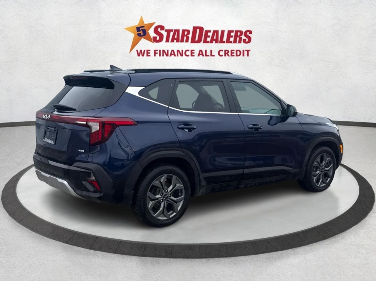 2024 Kia Seltos AWD SUNROOF HEATED SEATS! WE FINANCE ALL CREDIT Photo