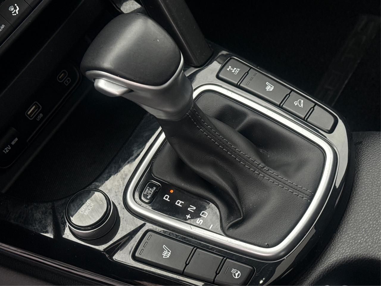 2024 Kia Seltos AWD SUNROOF HEATED SEATS! WE FINANCE ALL CREDIT Photo