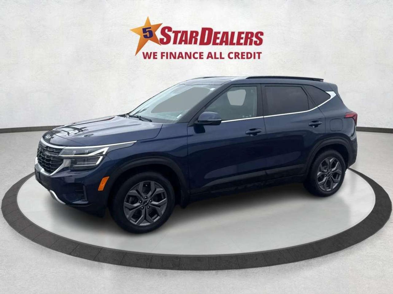 2024 Kia Seltos AWD SUNROOF HEATED SEATS! WE FINANCE ALL CREDIT Photo