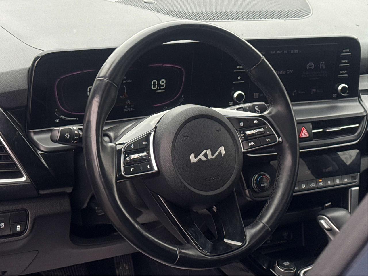2024 Kia Seltos AWD SUNROOF HEATED SEATS! WE FINANCE ALL CREDIT Photo