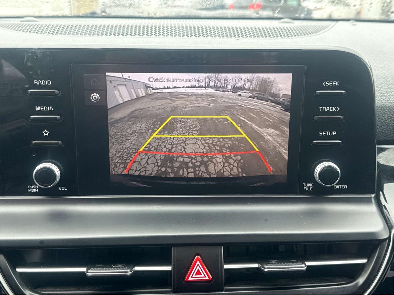 2024 Kia Seltos AWD SUNROOF HEATED SEATS! WE FINANCE ALL CREDIT Photo