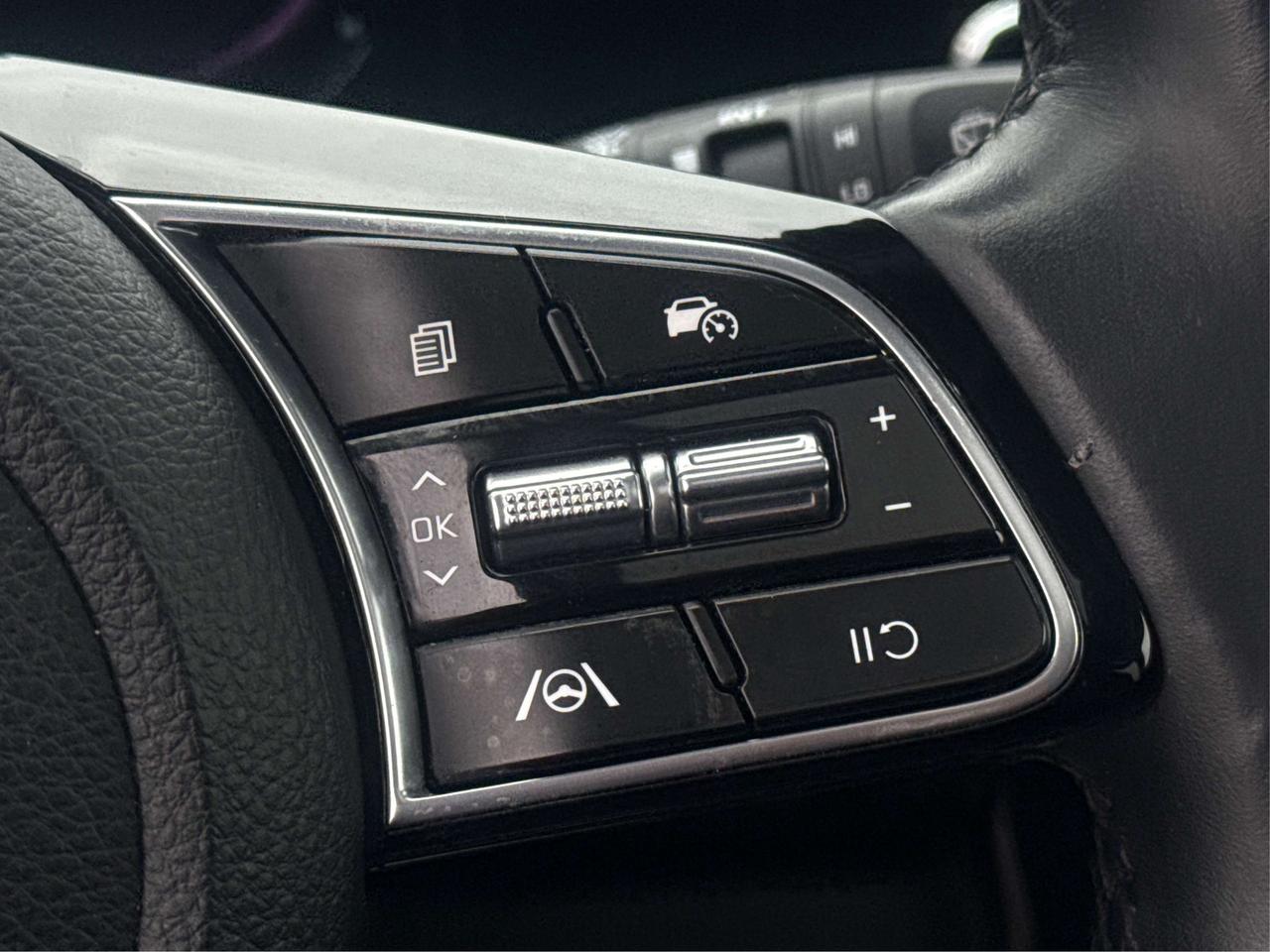 2024 Kia Seltos AWD SUNROOF HEATED SEATS! WE FINANCE ALL CREDIT Photo