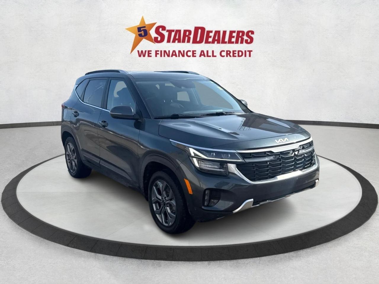 2024 Kia Seltos AWD SUNROOF HEATED SEATS! WE FINANCE ALL CREDIT Photo