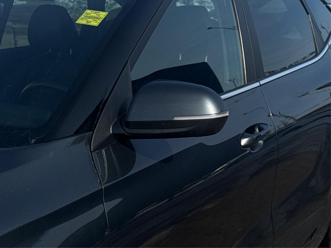 2024 Kia Seltos AWD SUNROOF HEATED SEATS! WE FINANCE ALL CREDIT Photo