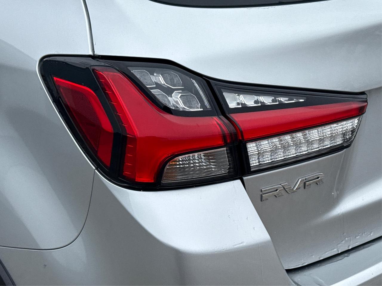2024 Mitsubishi RVR ES AWD HEATED SEATS LOADED WE FINANCE ALL CREDIT Photo