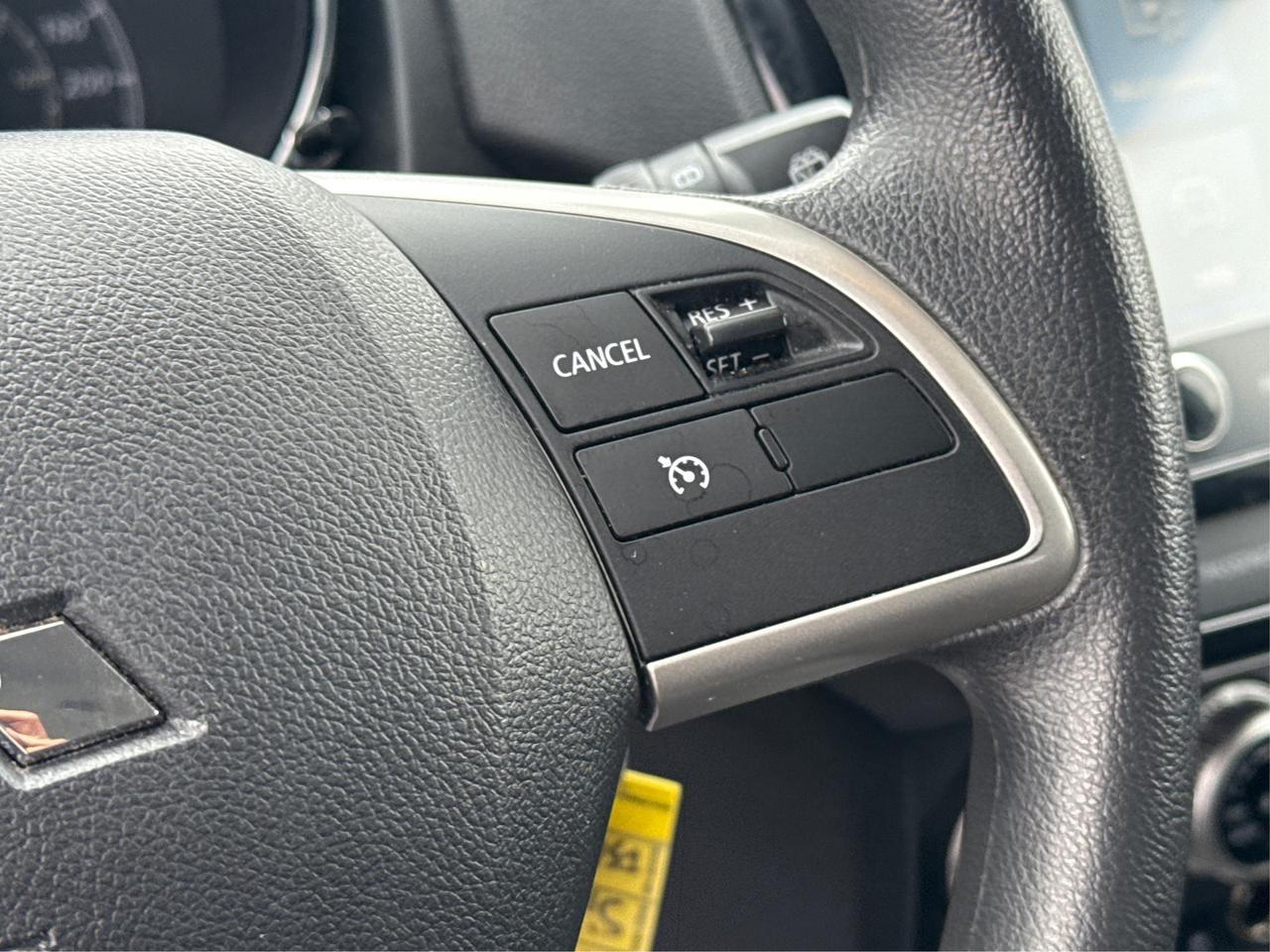 2024 Mitsubishi RVR ES AWD HEATED SEATS LOADED WE FINANCE ALL CREDIT Photo