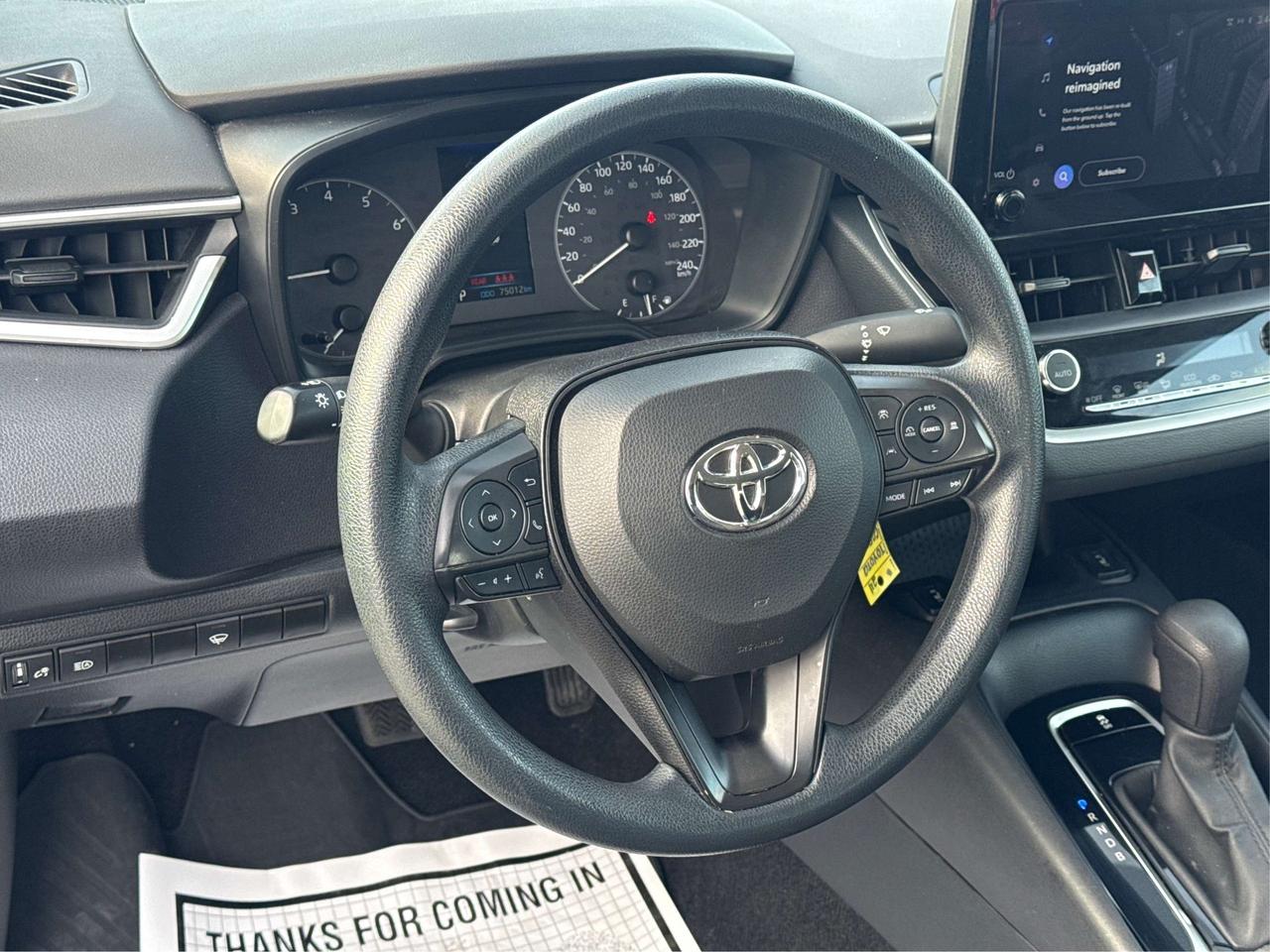 2024 Toyota Corolla LE CLEAN LOW KM MUST SEE WE FINANCE ALL CREDIT! Photo