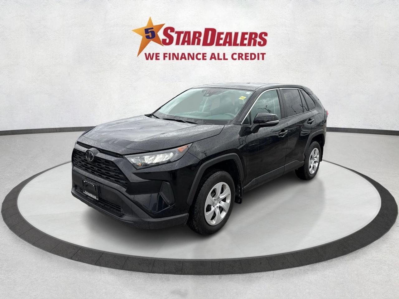 2024 Toyota RAV4 LE AWD HEATED SEATS! MINT! WE FINANCE ALL CREDIT Photo2