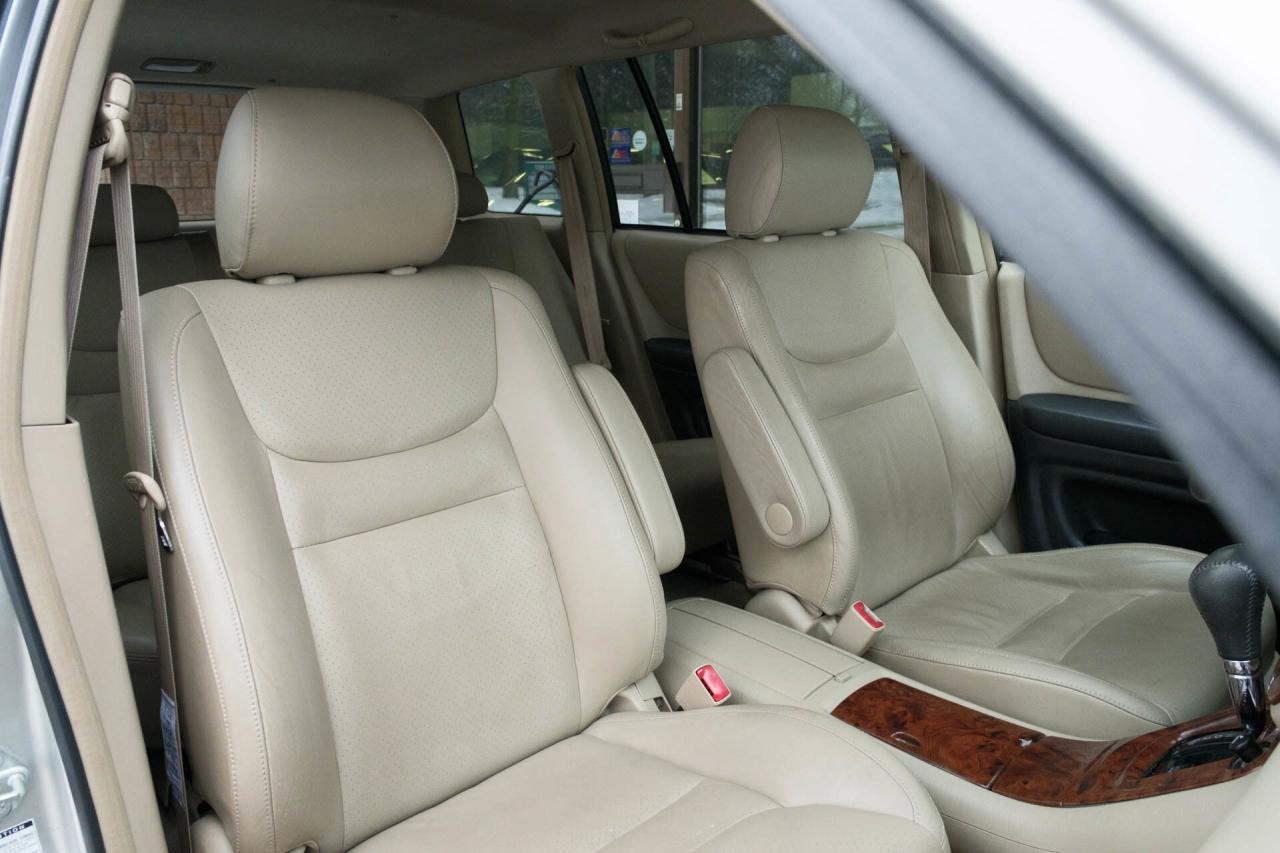 2003 Toyota Highlander Limited V6 4WD   Low Mileage Photo