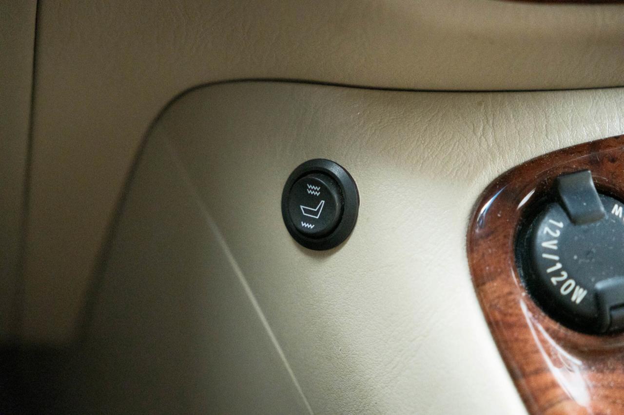 2003 Toyota Highlander Limited V6 4WD   Low Mileage Photo