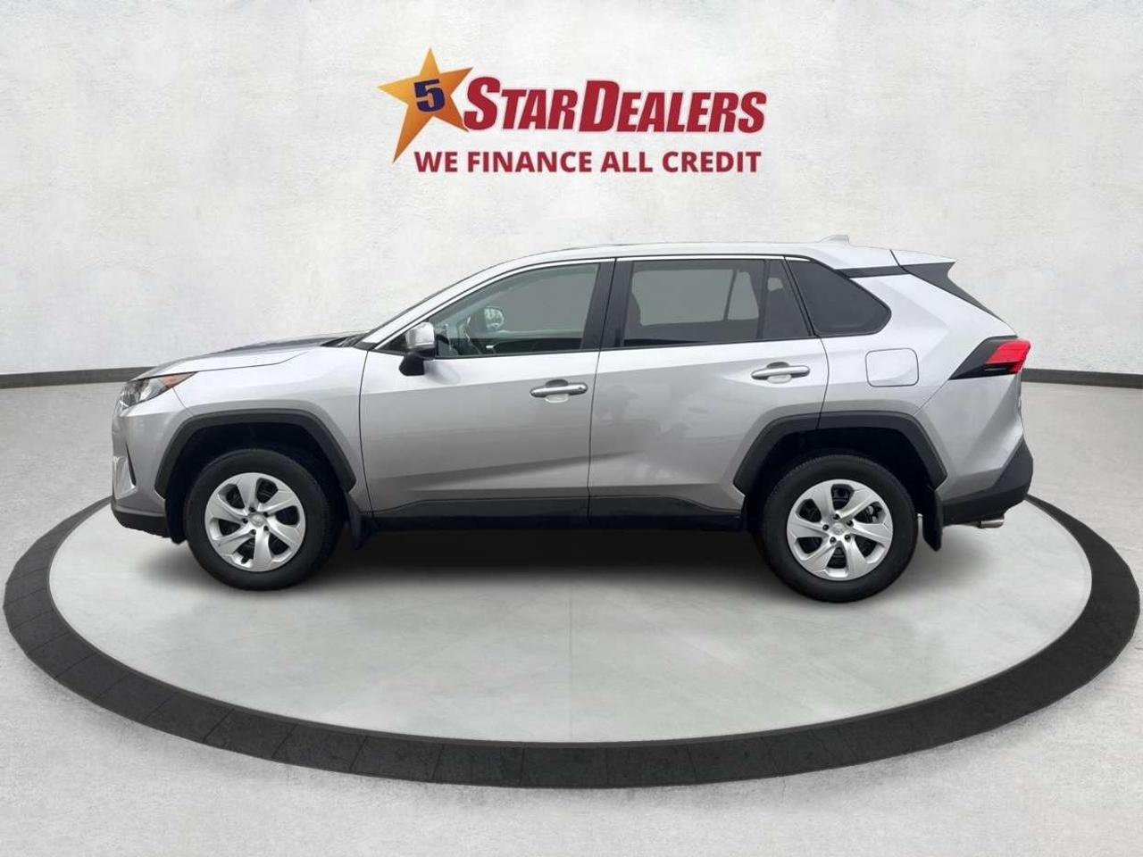 2024 Toyota RAV4 LE AWD CERTIFIED ! MINT! WE FINANCE ALL CREDIT Photo