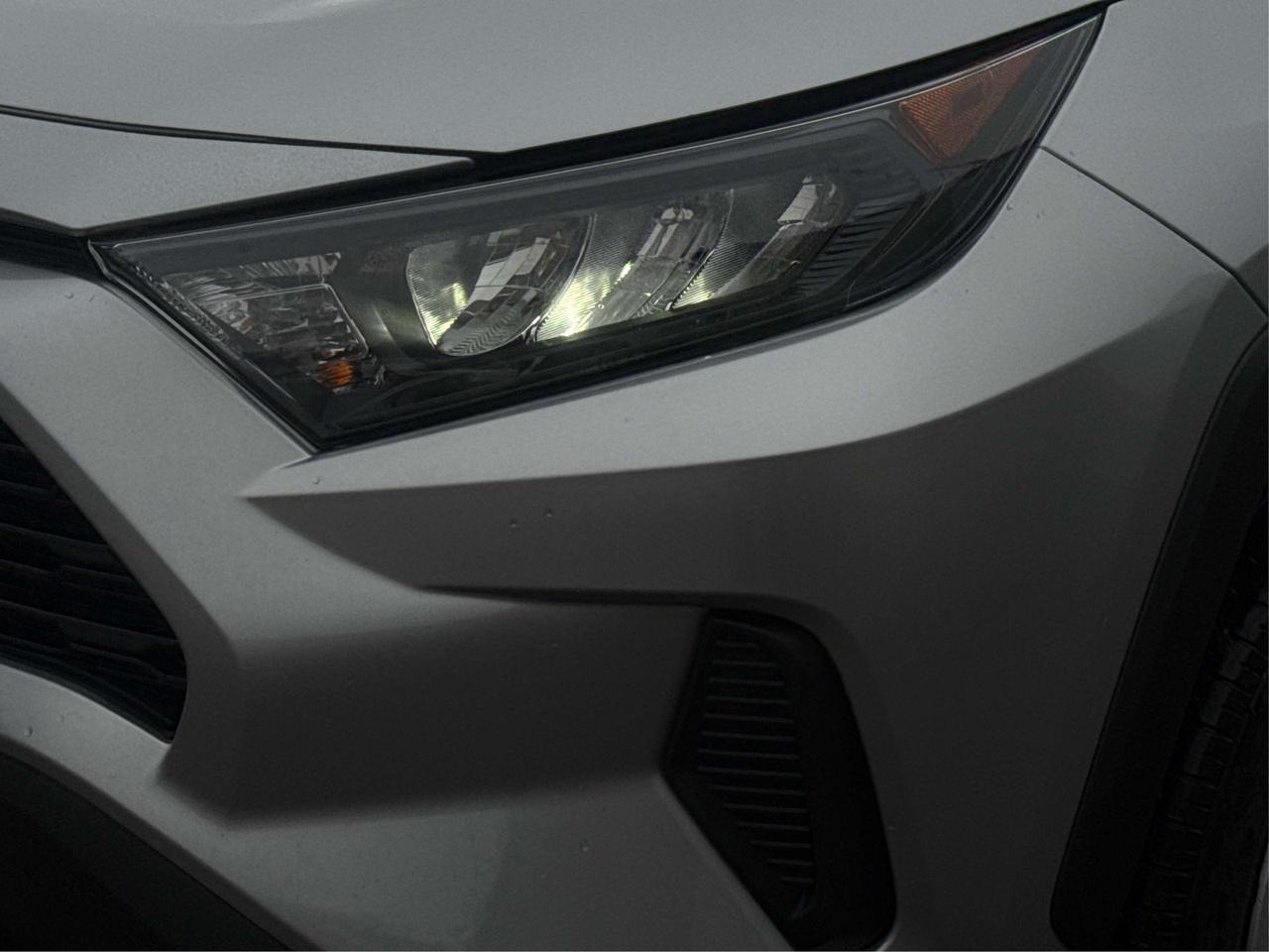 2024 Toyota RAV4 LE AWD CERTIFIED ! MINT! WE FINANCE ALL CREDIT Photo