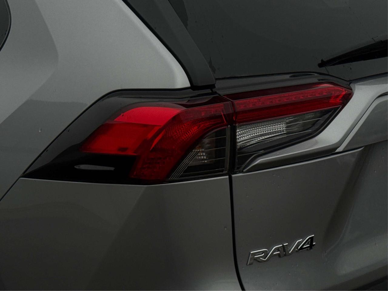 2024 Toyota RAV4 LE AWD CERTIFIED ! MINT! WE FINANCE ALL CREDIT Photo