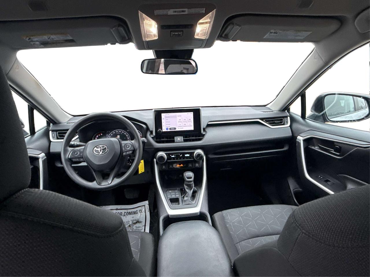 2024 Toyota RAV4 LE AWD CERTIFIED ! MINT! WE FINANCE ALL CREDIT Photo