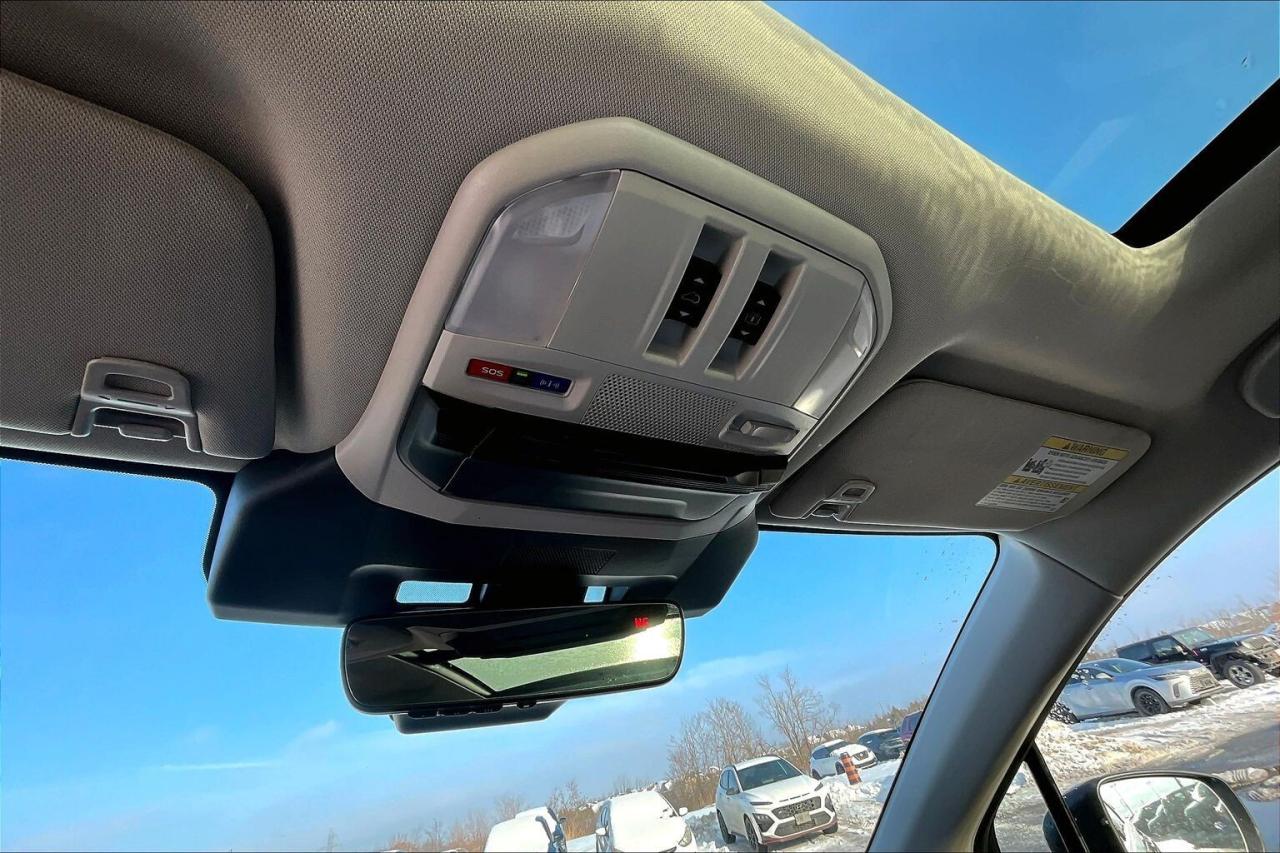 2024 Subaru ASCENT LIMITED 7-PASS AWD   SUNROOF   LEATHER   TOW HITCH Photo