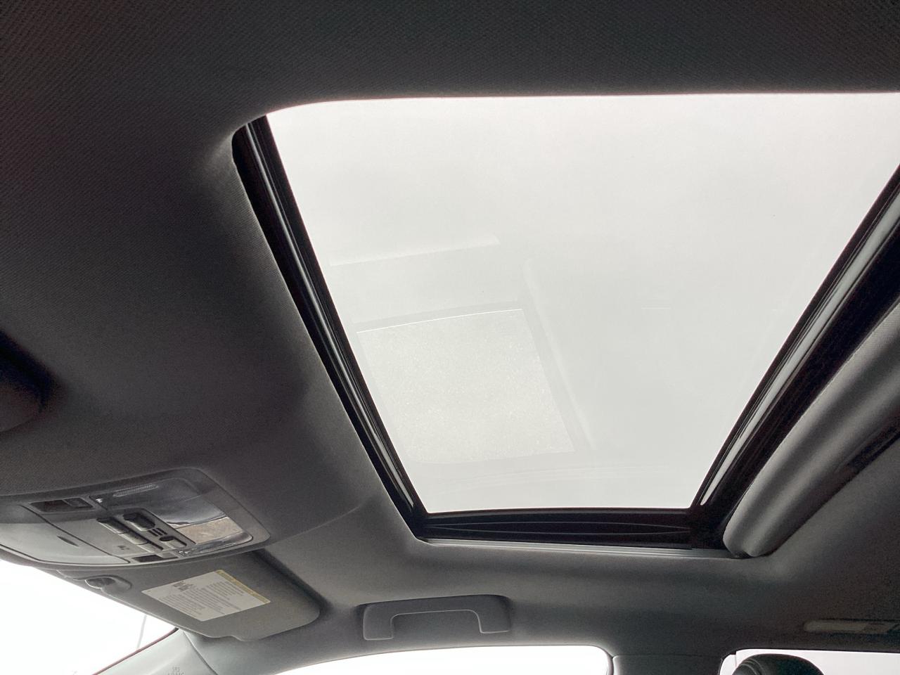 2019 Toyota Highlander AWD XLE Photo