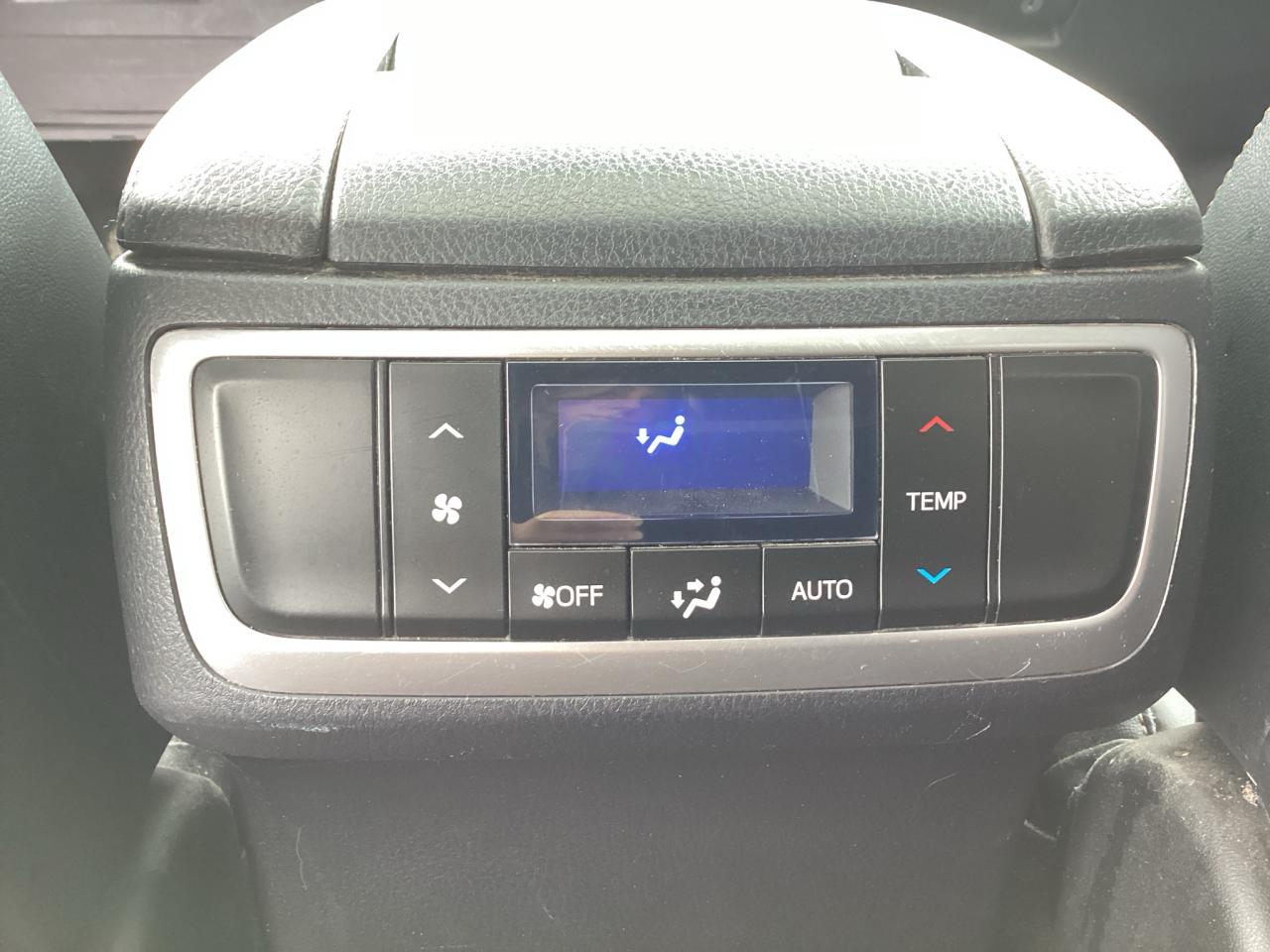 2019 Toyota Highlander AWD XLE Photo