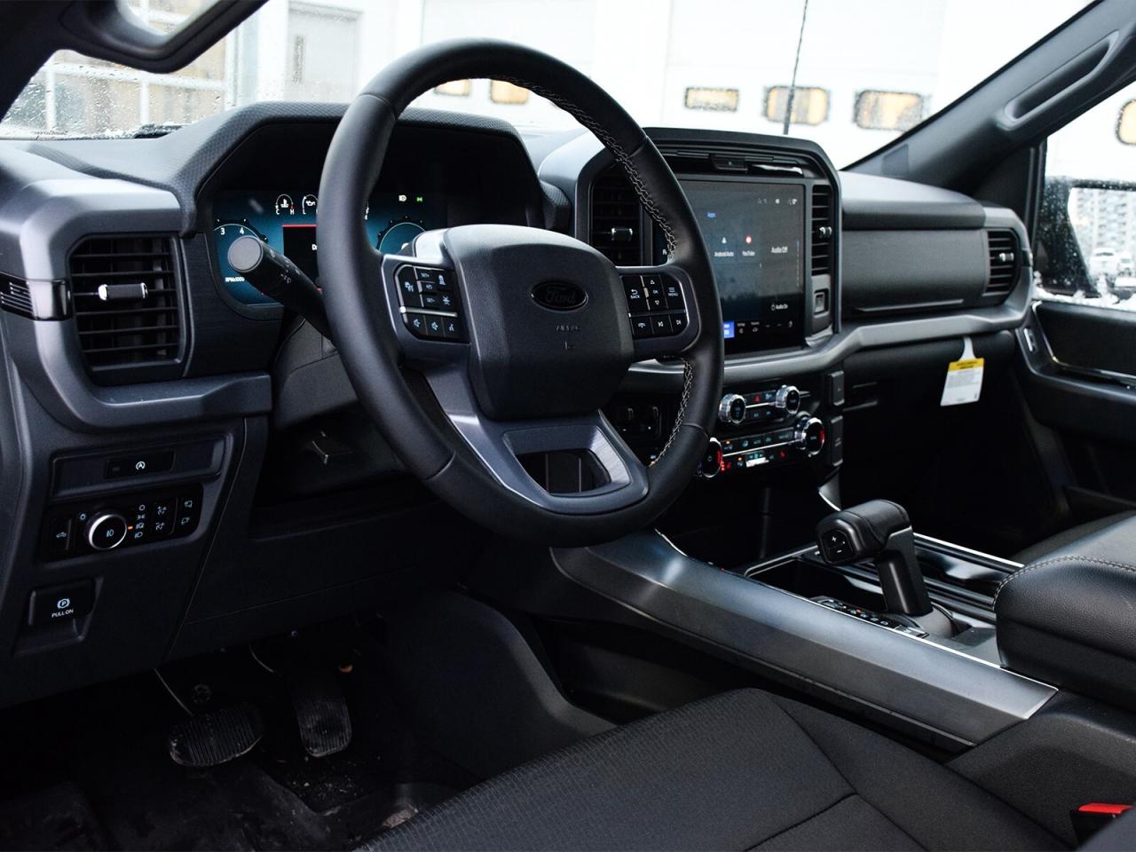 2025 Ford F-150 XLT 4WD SuperCrew 5.5' Box Photo