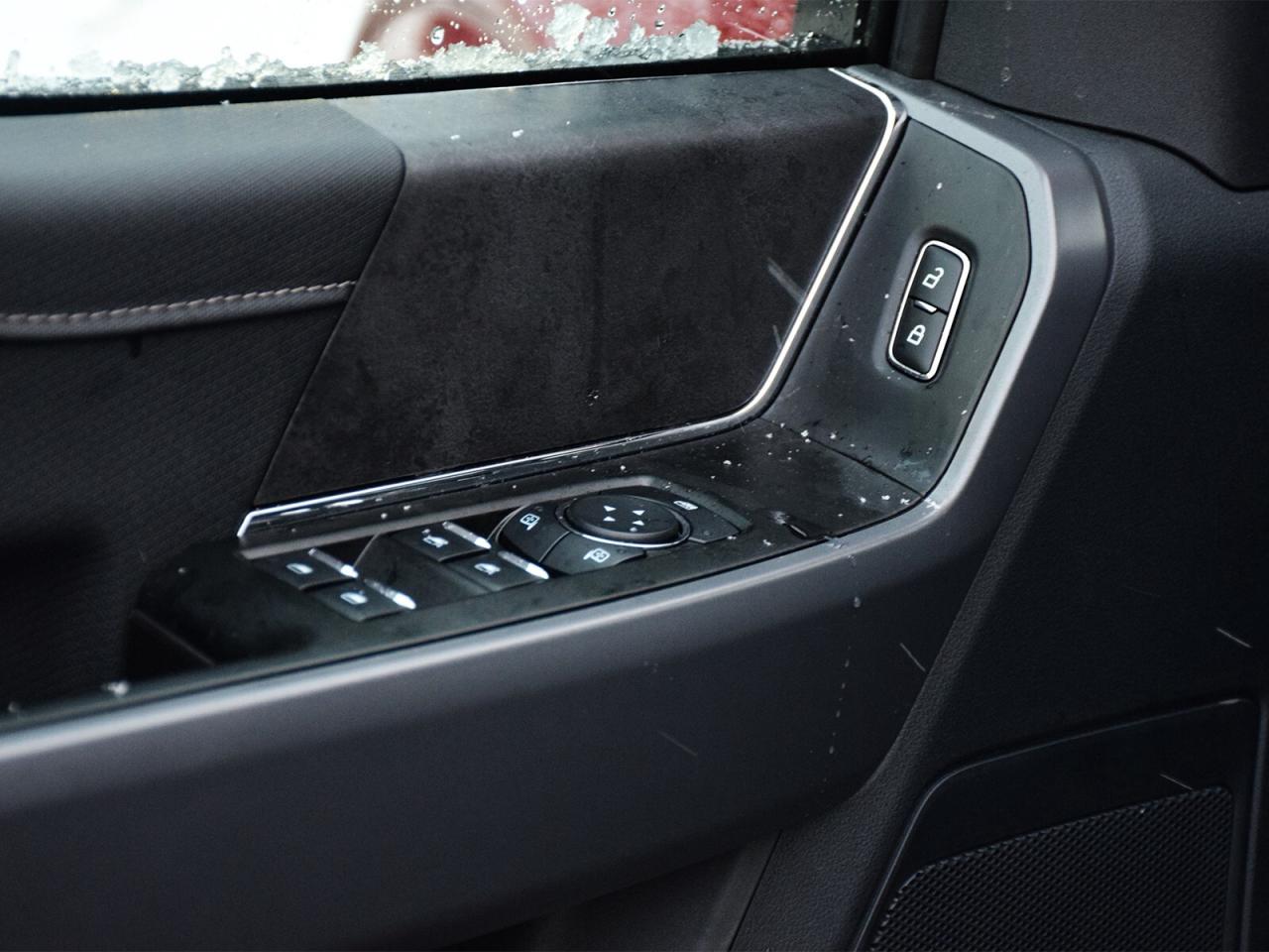 2025 Ford F-150 XLT 4WD SuperCrew 5.5' Box Photo