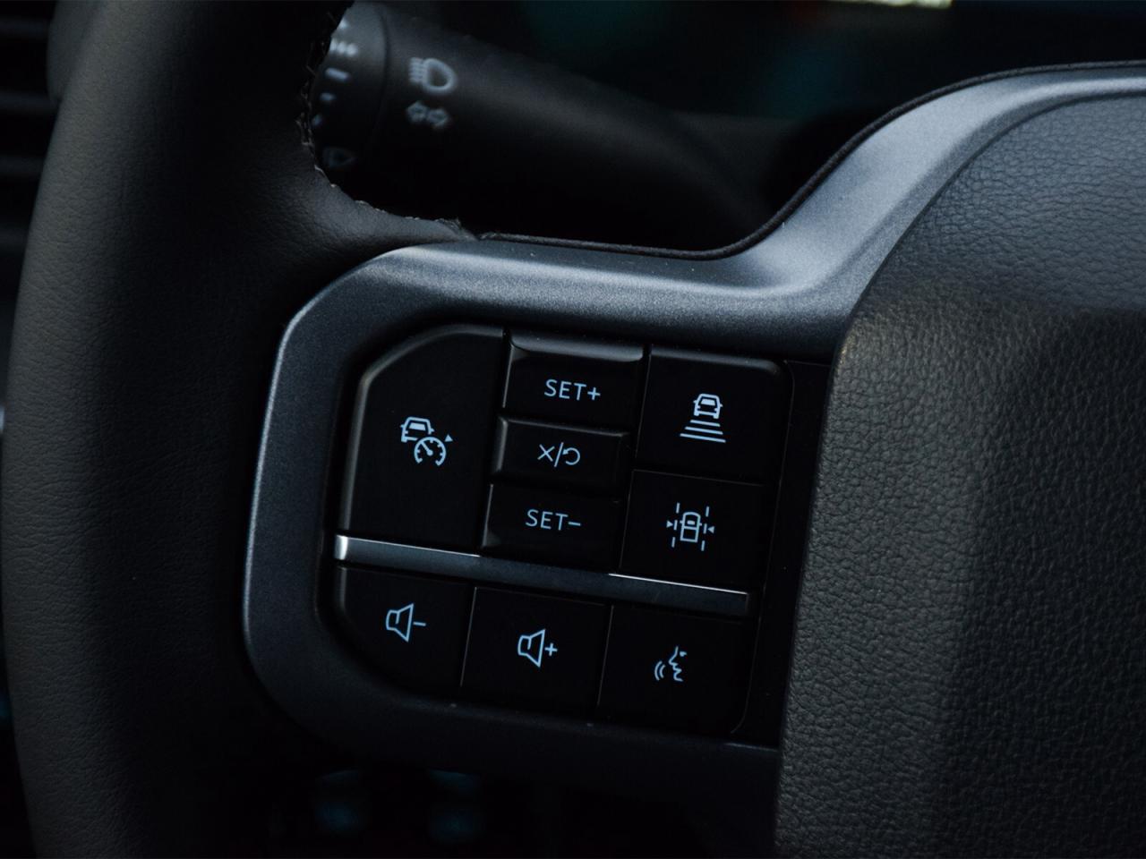 2025 Ford F-150 XLT 4WD SuperCrew 5.5' Box Photo