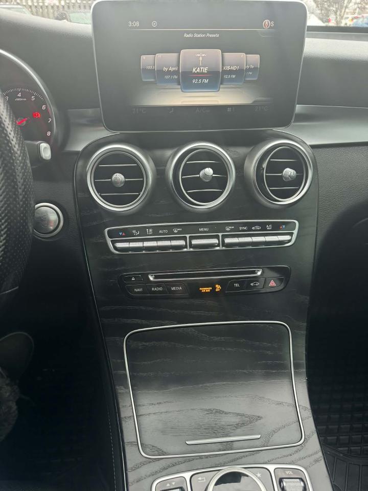 2019 Mercedes-Benz GLC GLC 300 4MATIC SUV Photo