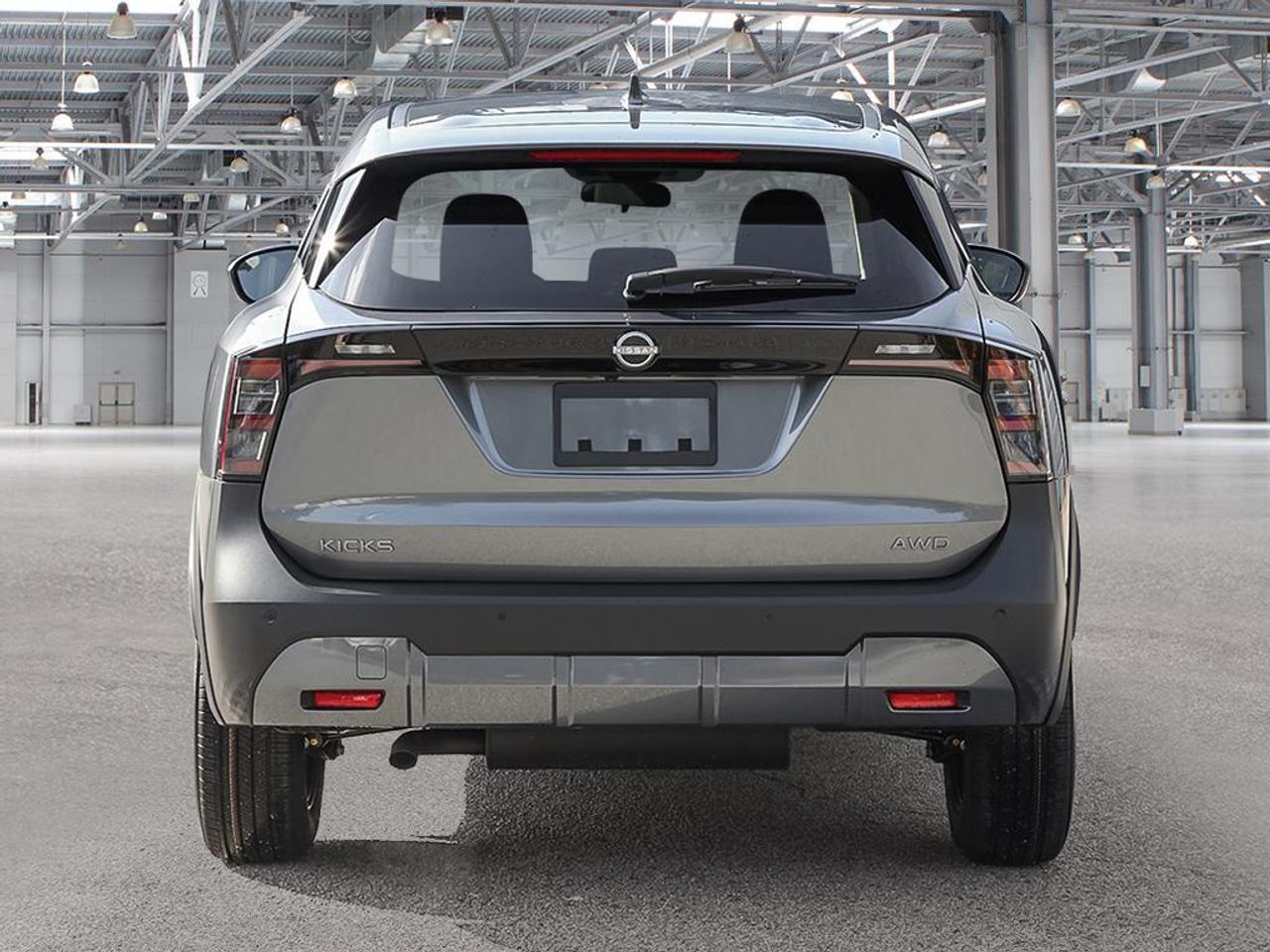 2025 Nissan Kicks SV AWD CARPLAY B-SPOT NO ACCIDENTS FORMER DEMO CAM Photo