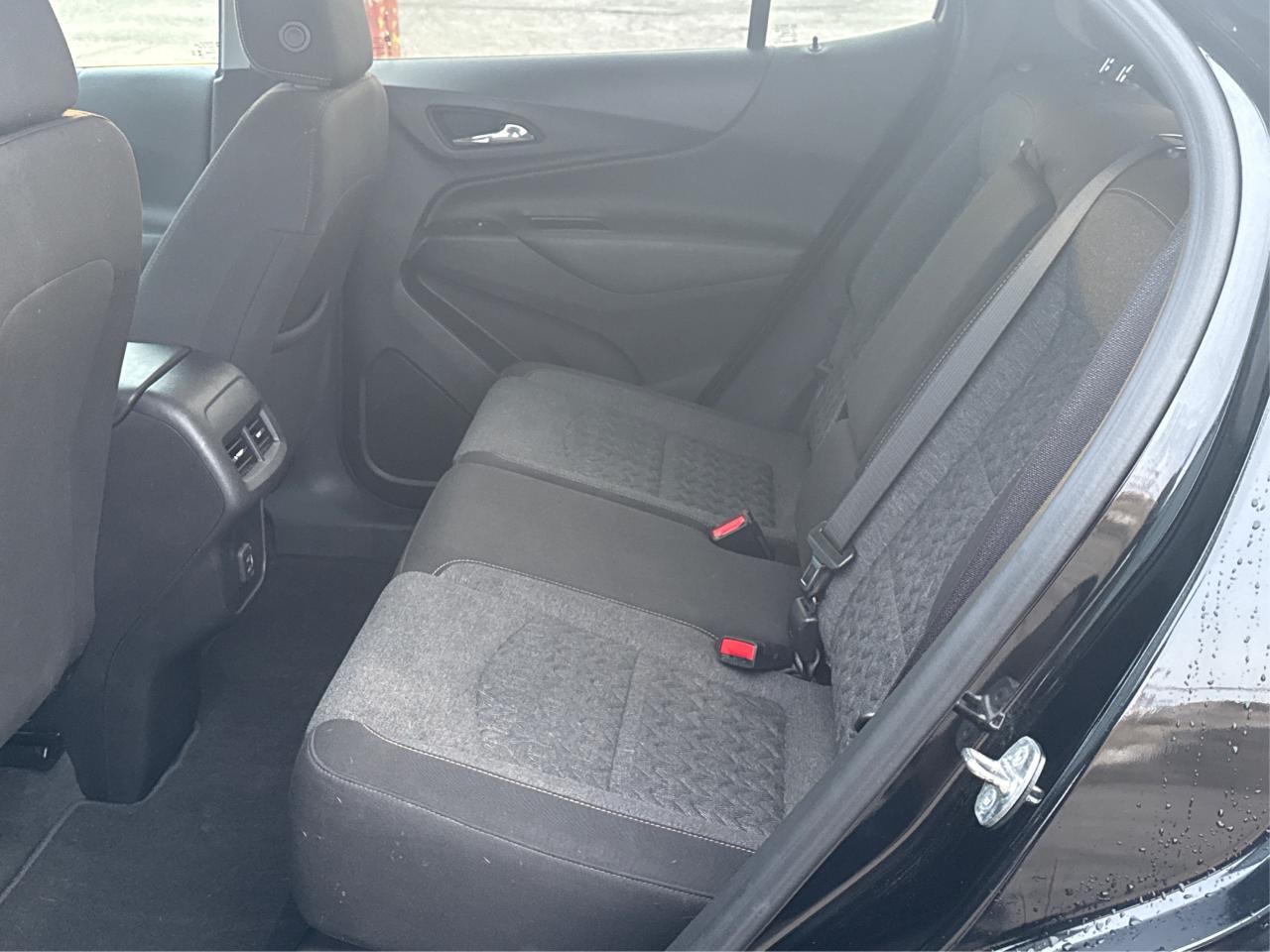 2023 Chevrolet Equinox AWD POWER & HEATED SEATS WE FINANCE ALL CREDIT! Photo