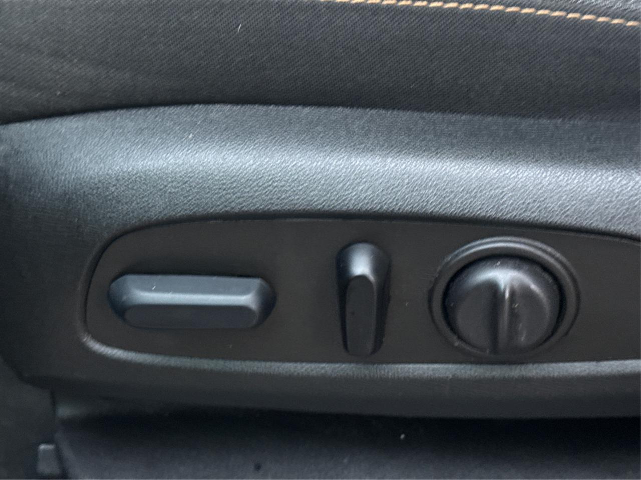 2023 Chevrolet Equinox AWD POWER & HEATED SEATS WE FINANCE ALL CREDIT! Photo