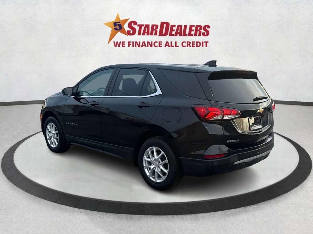 2023 Chevrolet Equinox AWD POWER & HEATED SEATS WE FINANCE ALL CREDIT! Photo