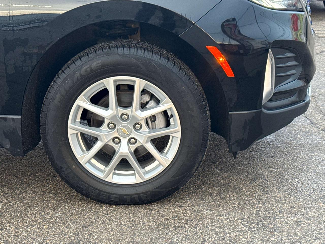 2023 Chevrolet Equinox AWD POWER & HEATED SEATS WE FINANCE ALL CREDIT! Photo