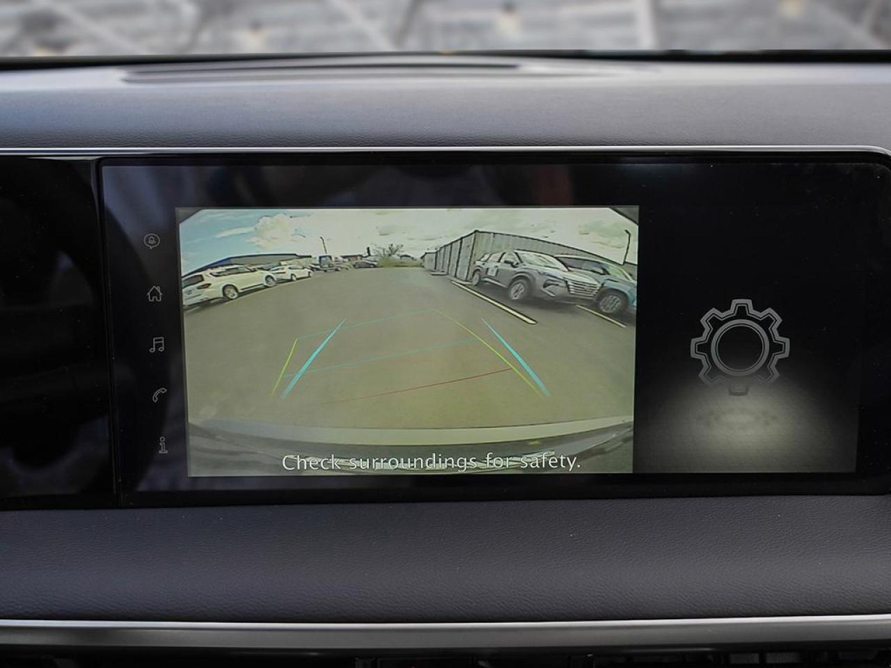 2025 Nissan Kicks S Photo