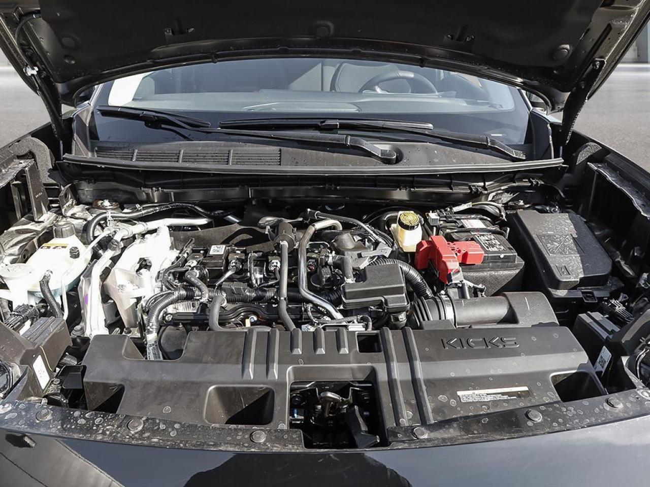 2025 Nissan Kicks SV Photo