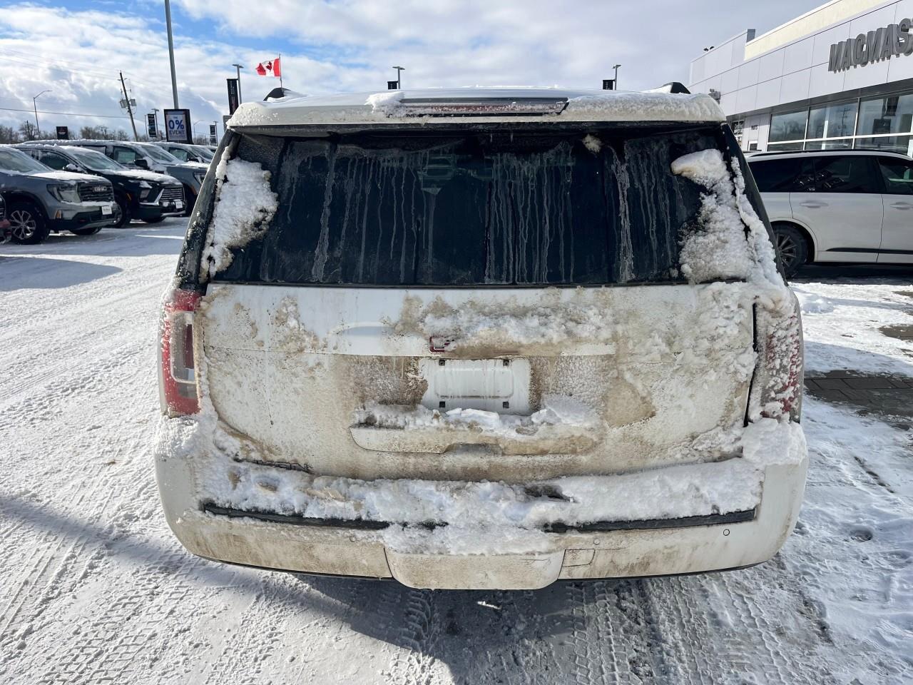 2017 GMC Yukon 4WD 4dr SLE Photo3