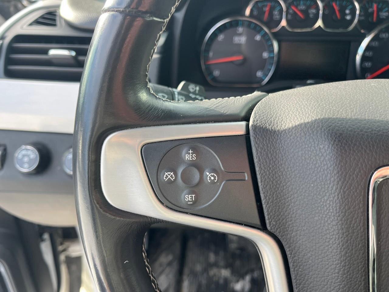 2017 GMC Yukon 4WD 4dr SLE Photo